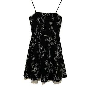 STEPPIN OUT FLORAL VINTAGE DRESS